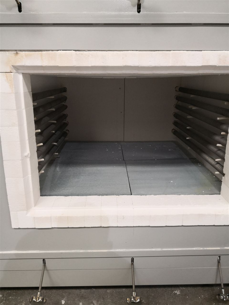 熱電偶的安裝簡單嗎？